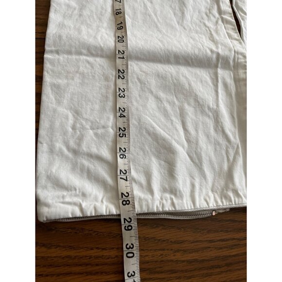 Freund sanforized broadcloth zippered white  pillow protector 21x30 - Picture 2 of 5